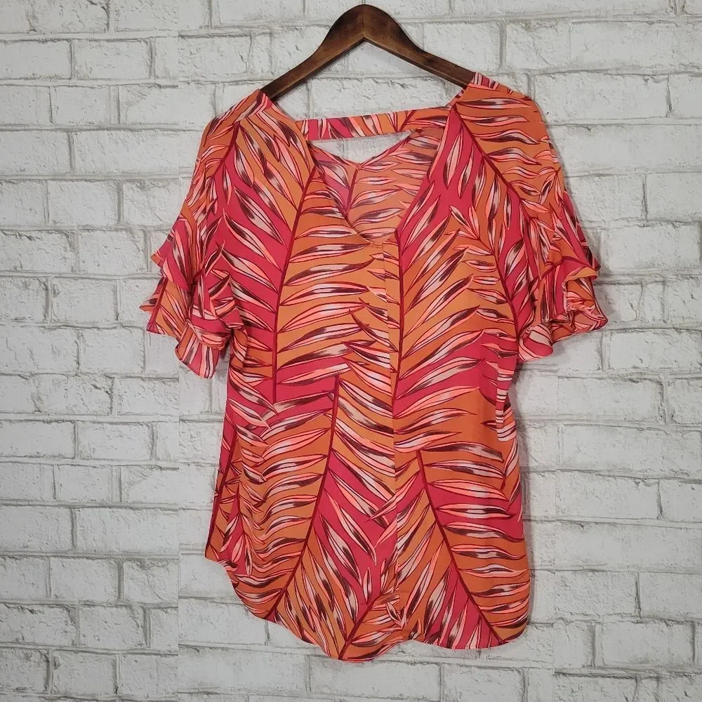 Apt 9 colorful short sleeve top